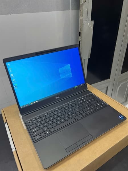 Dell Precision 7560 intel Xeon W-11855M/32Gb Ram/512Gb Nvme/RTX A3000 6Gb/15.6” FullHD 500nit